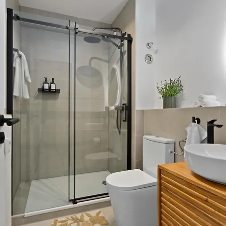 Cozy Living In - Free Parking - Balcony * Gießen